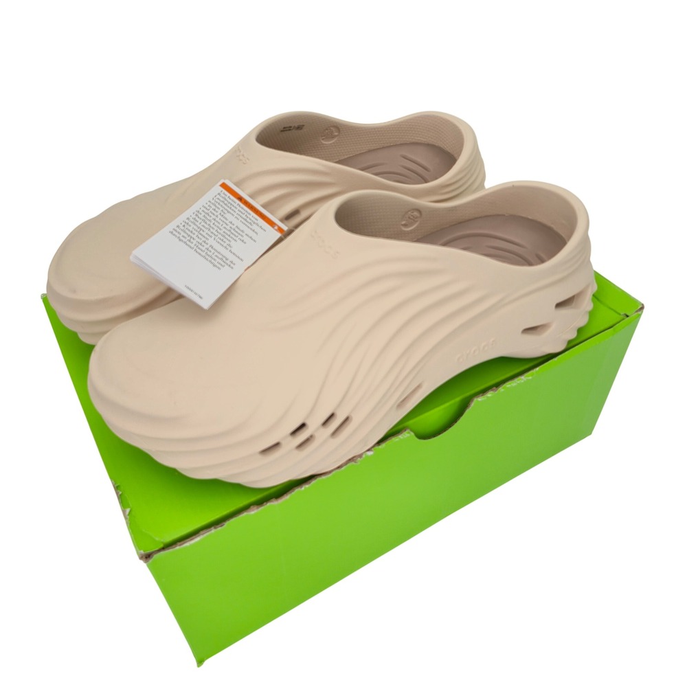 Crocs Echo Wave Clogs Beige Almond Tint Adult Men's Size 12 Sandals Shoes